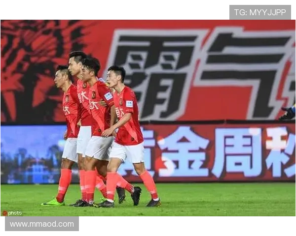 迈阿密国际赛程密集期遇人员变动，首发阵容连续调整影响近期比赛节奏。